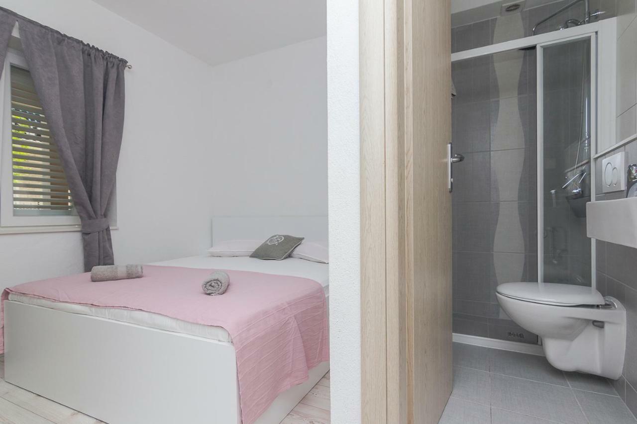 Apartments A&B Makarska Exterior foto